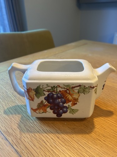 Ringtons maling ware teapot - ringtons,